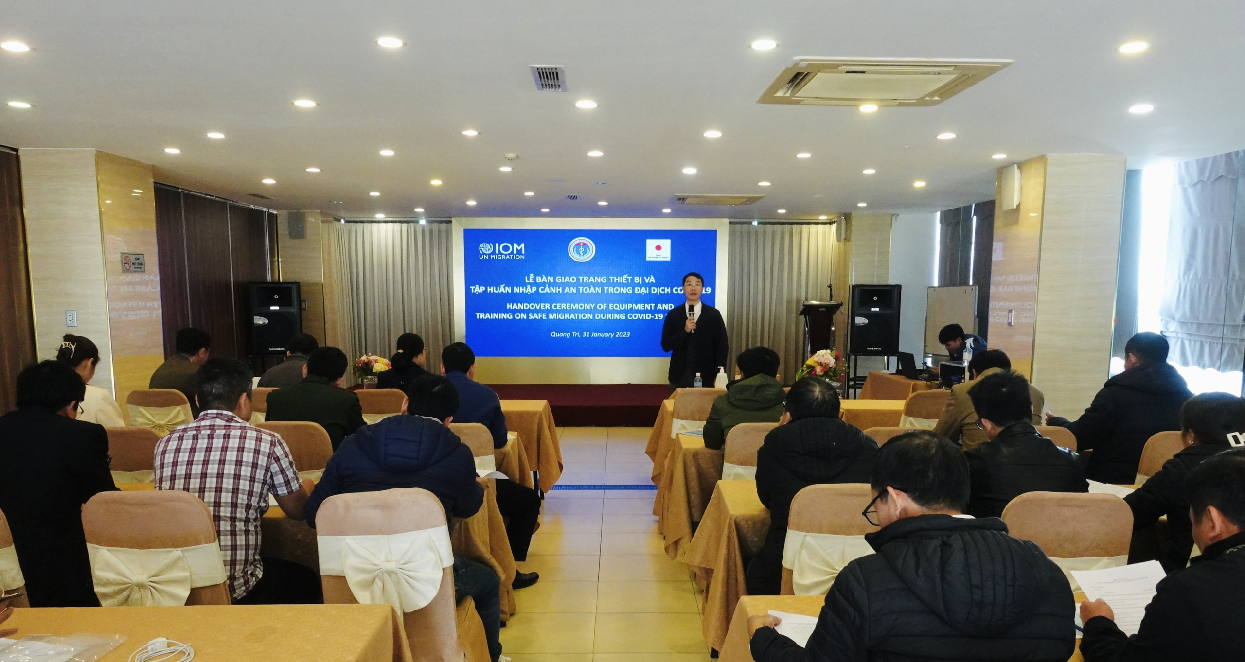 IOM has supported the Viet Nam Government’s safe resumption of international travel by enhancing public health capacity at Points of Entry (POE) of six land-border crossings throughout Viet Nam and five international airports 